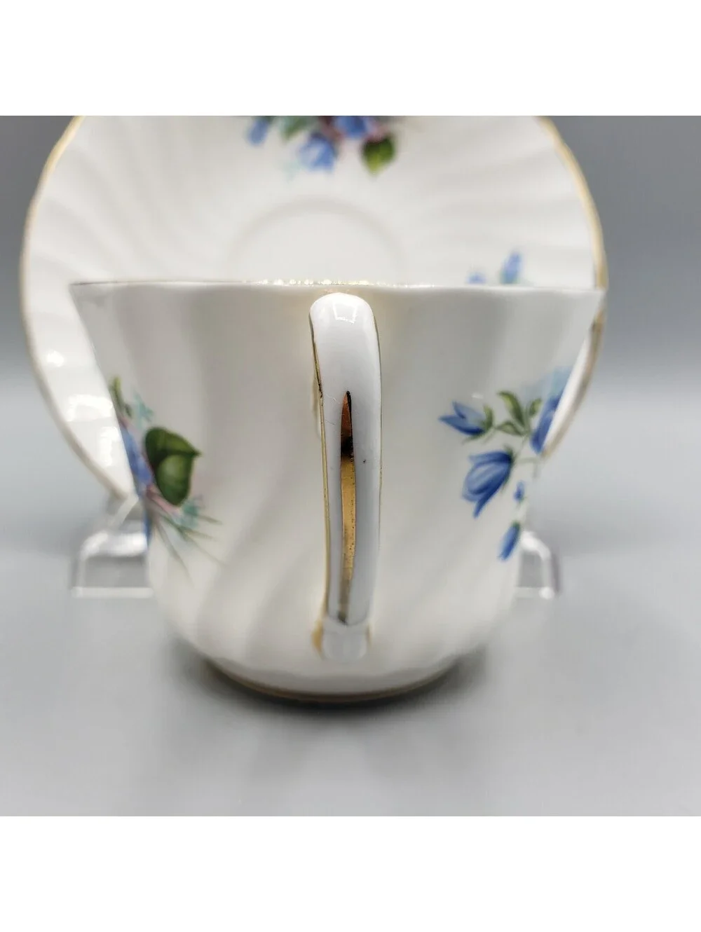 Royal Kendall Teacup & Saucer Blue Flowers Floral Fine Bone China England Gold